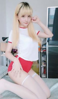 一个女王的少女时代